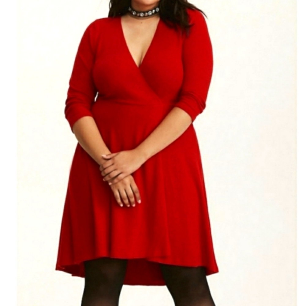 TORRID. KNIT FAUX WRAP RED DRESS...SIZE:1